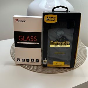 OtterBox Defender Case iPhone XS Max with 2 Tempered Glass Screen Protectors
